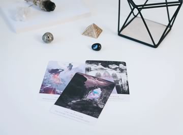 The 7 greatest errors in Tarot's cards