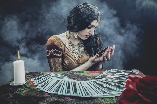 oracle tarot
